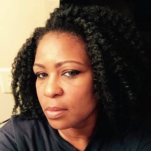 Meet your Posher, Vikki